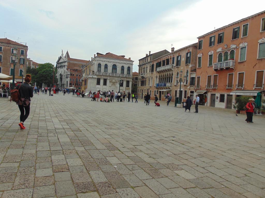 Ca' Sansovino Apartment Venesia Bagian luar foto
